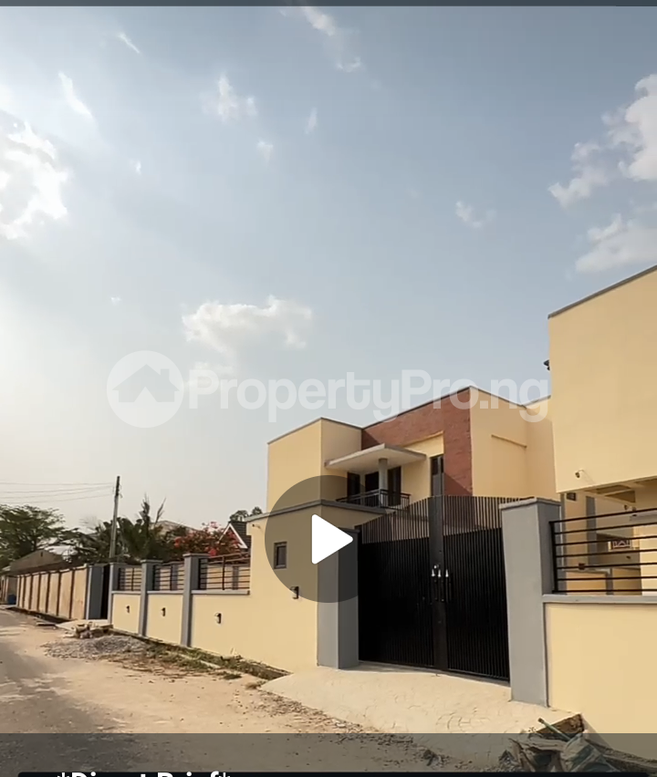 3 bedroom House for sale Plantation Estate, Oluyole Oyo