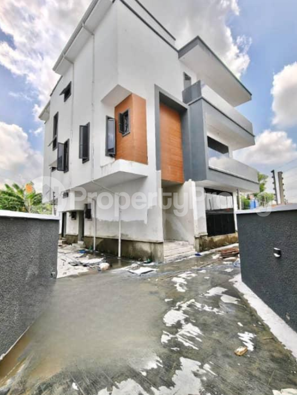 4 bedroom House for sale Maryland Lagos