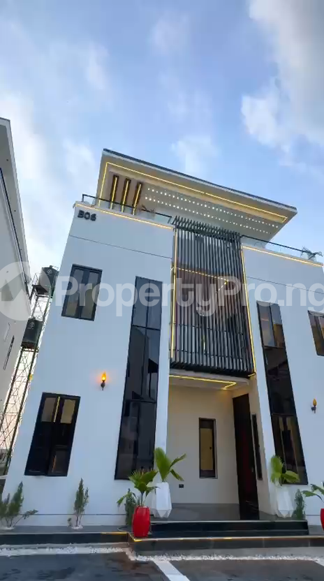 5 bedroom House for sale Guzape Abuja