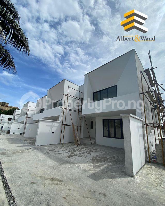 3 bedroom House for sale D Victoria Island Lagos