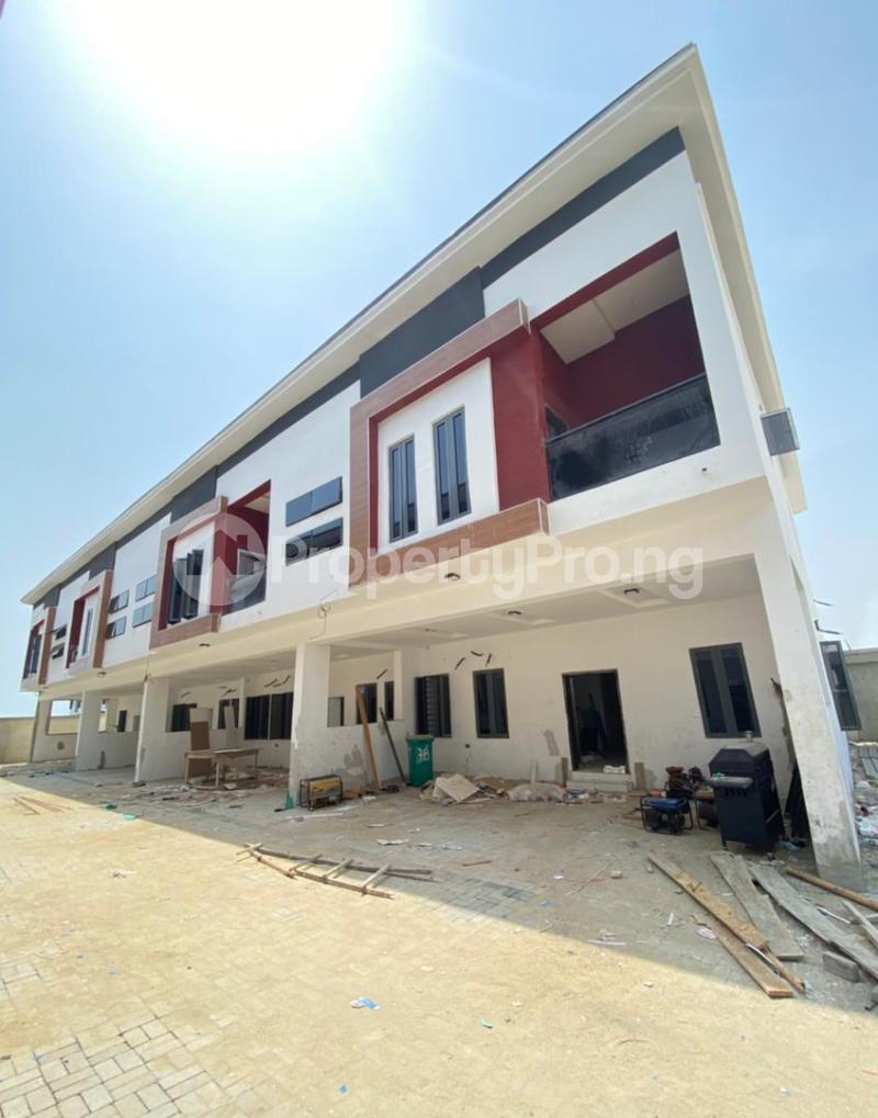 4 bedroom House for rent Secured Estate Off Orchid Road, Lekki chevron Lekki Lagos