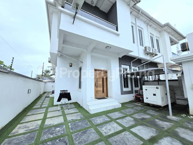 4 bedroom House for rent Prince Ibrahim Odofin Street Idado Lekki Lagos