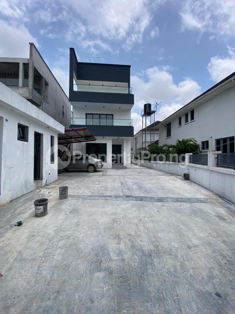 5 bedroom House for sale Osapa london Lekki Lagos