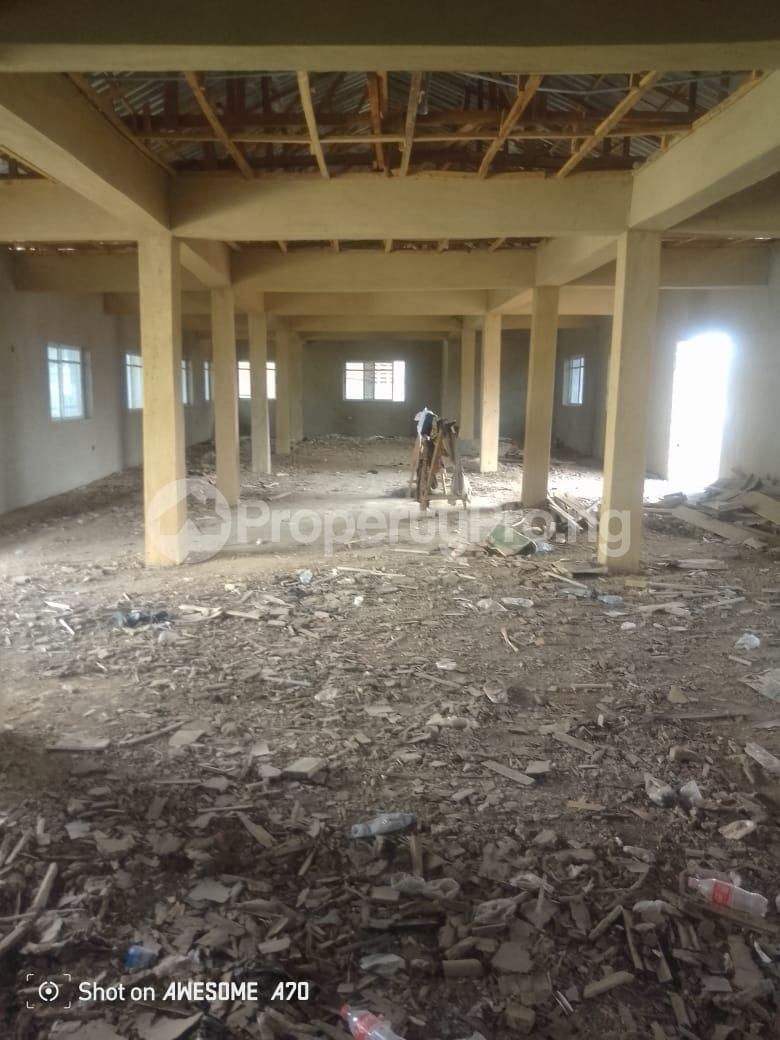 Commercial Property for rent Oke Ado, Dugbe Road Ibadan Oyo
