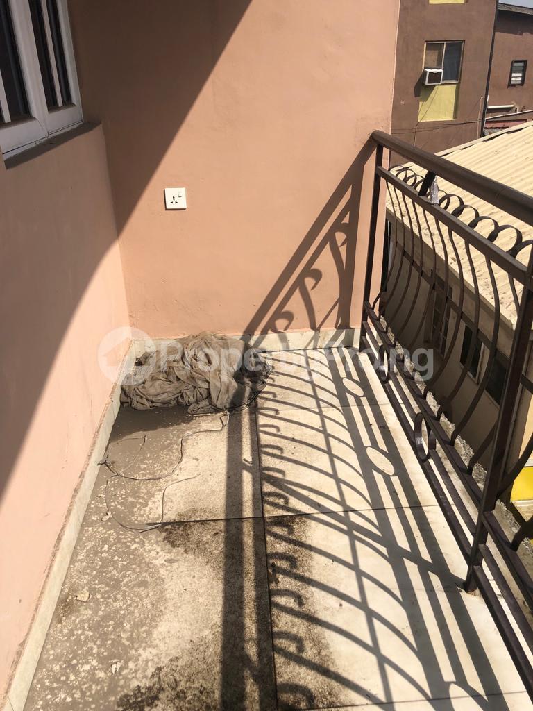 2 bedroom Flat / Apartment for rent Yaba Lagos