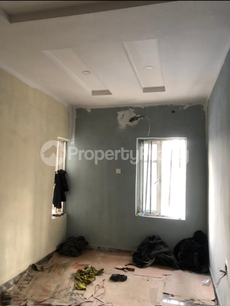 2 bedroom Flat / Apartment for rent Adekunle Yaba Lagos