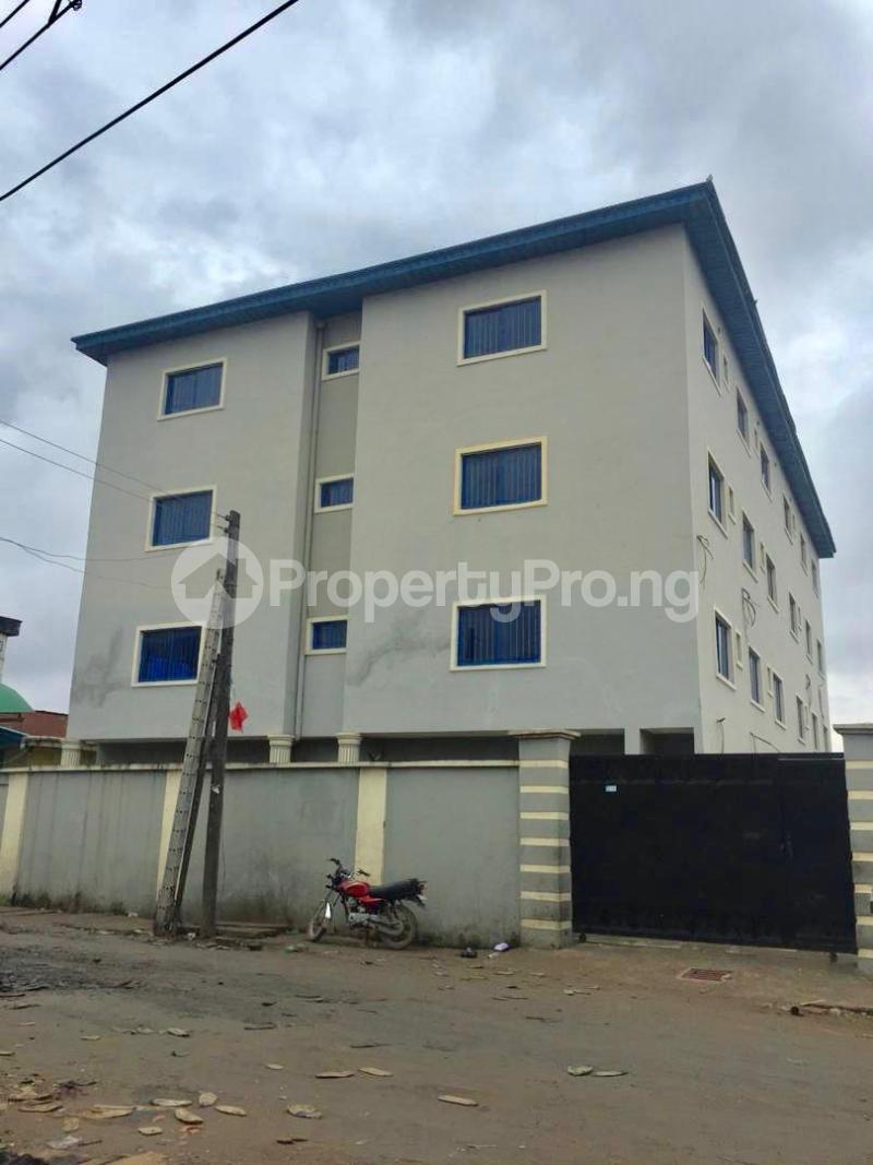 3 bedroom Flat / Apartment for rent Laola Akoka Yaba Lagos
