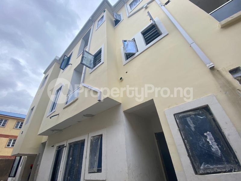 Flat / Apartment for rent Sholanke Akoka Yaba Lagos