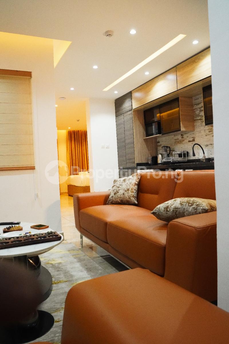 1 bedroom Flat / Apartment for shortlet Akanni Bashorun Lekki Phase 1 Lekki Lagos