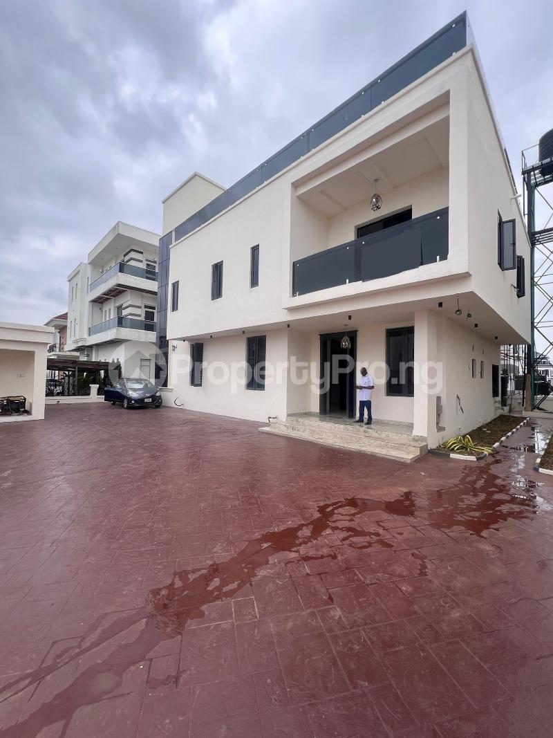 5 bedroom House for sale Victory Park Estate Osapa london Lekki Lagos
