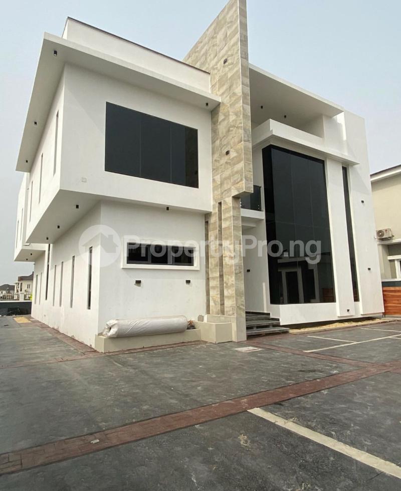 5 bedroom House for sale Pinnock Beach Estate Osapa london Lekki Lagos