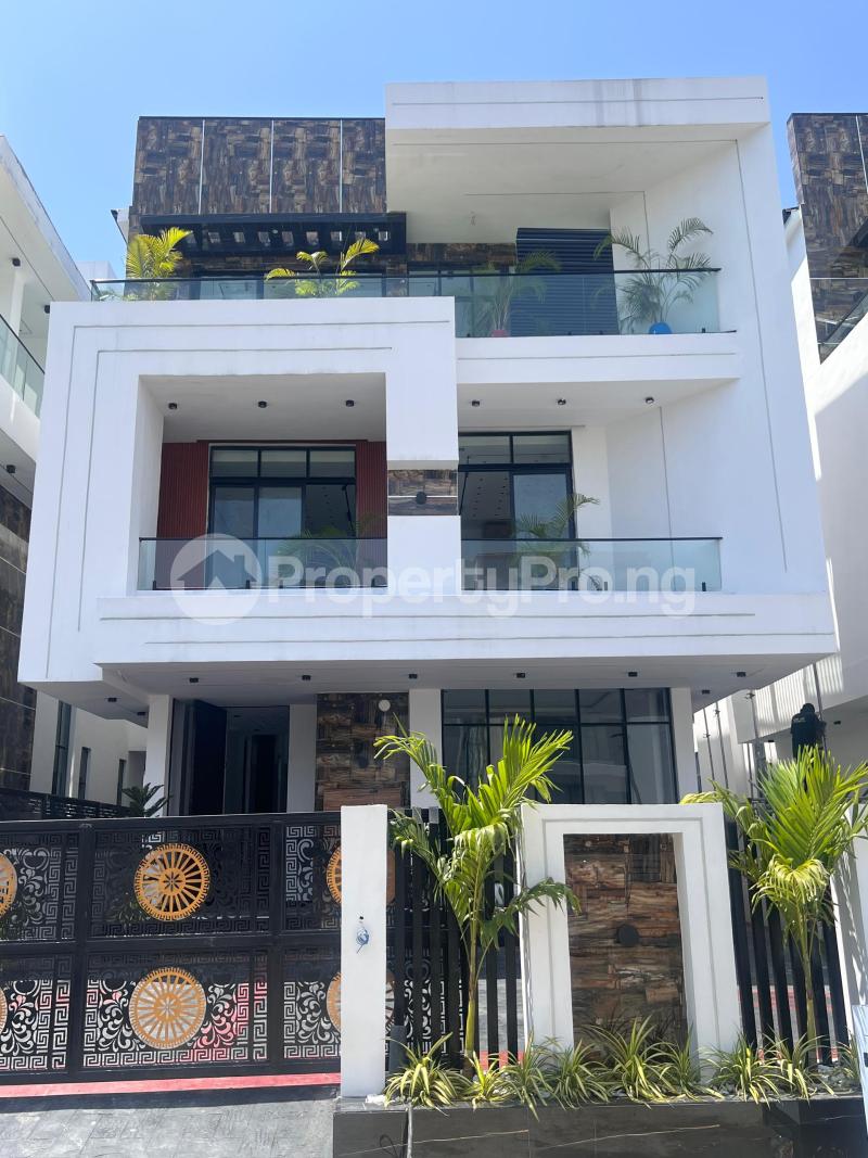 6 bedroom House for sale chevron Lekki Lagos