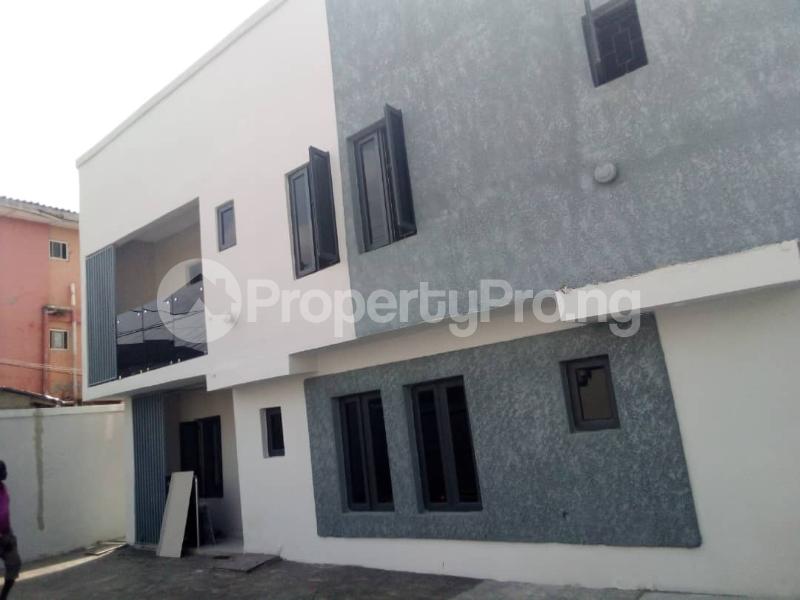 3 bedroom Flat / Apartment for rent Sosanya Estate Soluyi Gbagada Lagos