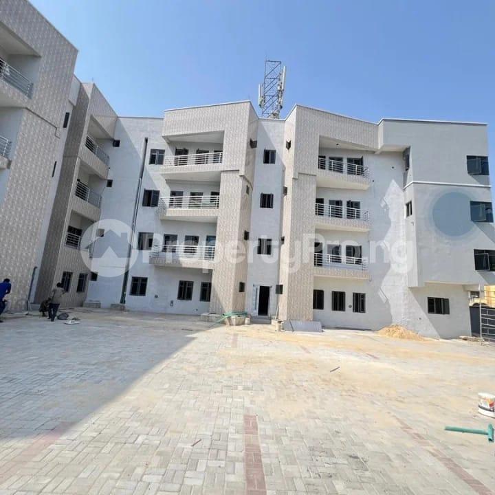 2 bedroom Flat / Apartment for sale Bash Close, Osapa london Lekki Lagos