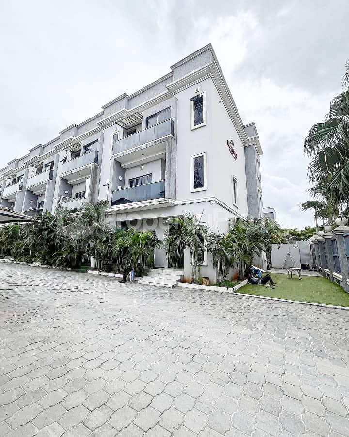 4 bedroom House for sale Ikate Lekki Lagos