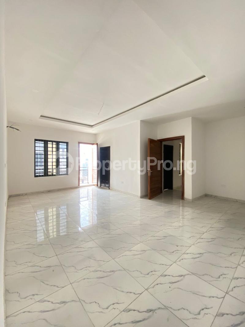 4 bedroom House for sale Ologolo Lekki Lagos