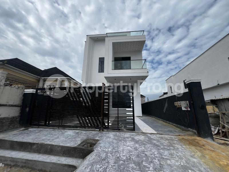 4 bedroom House for sale Thomas estate Ajah Lagos