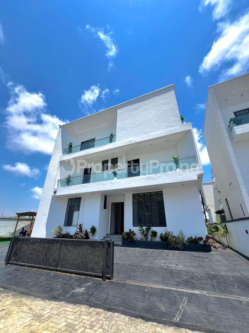 5 bedroom House for sale Chevron Lekki Lagos