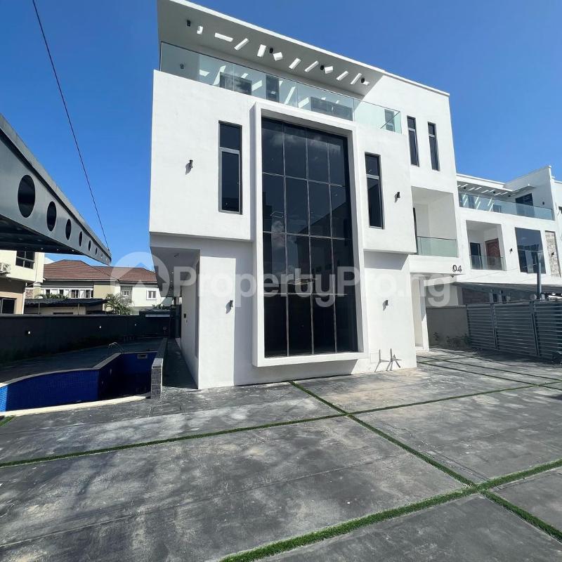 5 bedroom House for sale Acadia Extention Osapa london Lekki Lagos