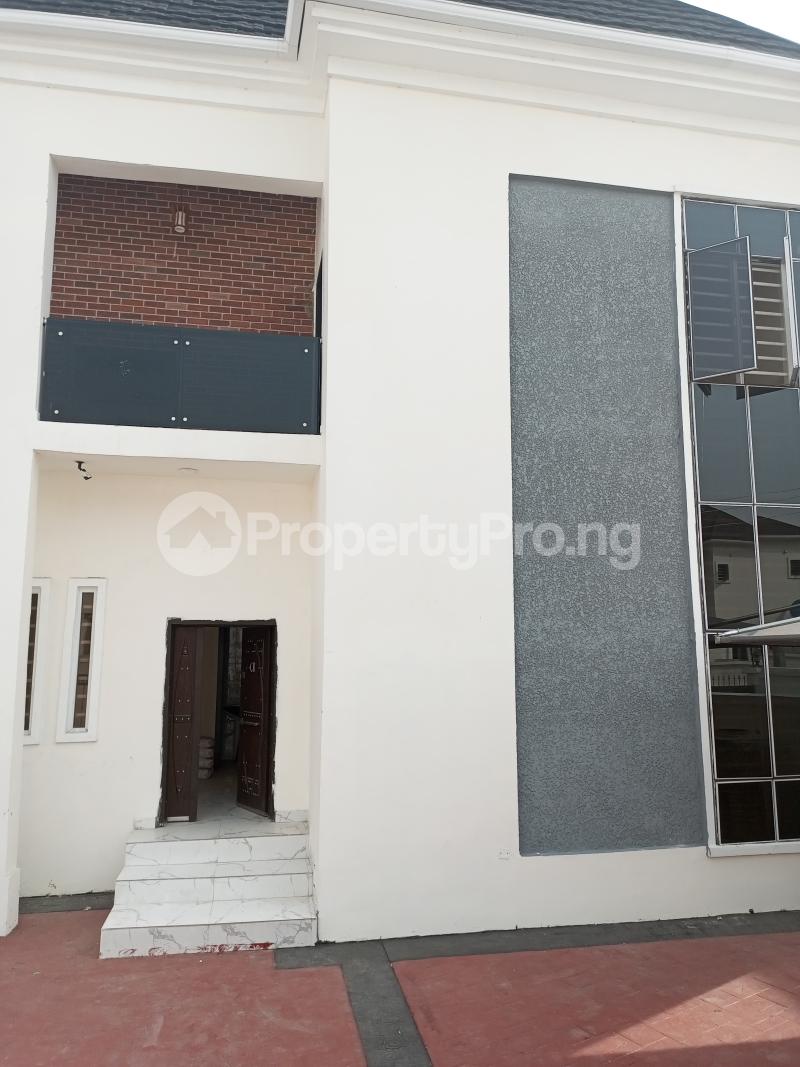 5 bedroom House for rent Ikota Lekki Lagos