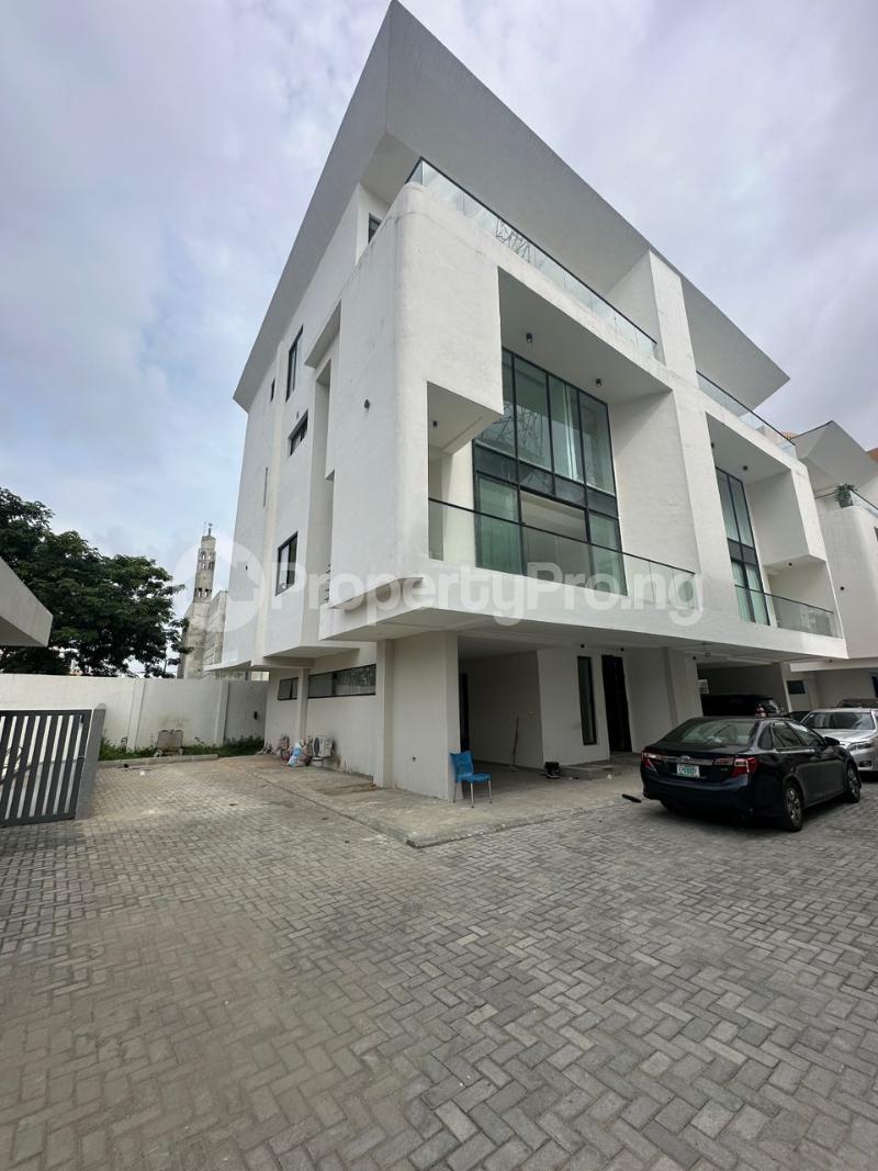 5 bedroom House for sale Ikoyi Lagos
