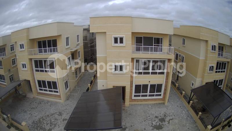 6 bedroom House for sale Western Foreshore Estate chevron Lekki Lagos