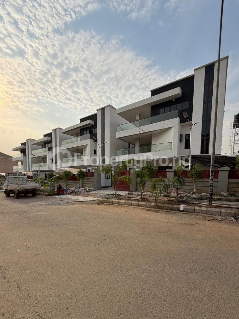 6 bedroom House for sale Katampe Extension, Katampe Abuja