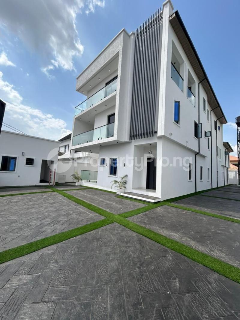 5 bedroom House for sale Yemoja Street Oluyole Estate, Ibadan Akala Express Ibadan Oyo - 0