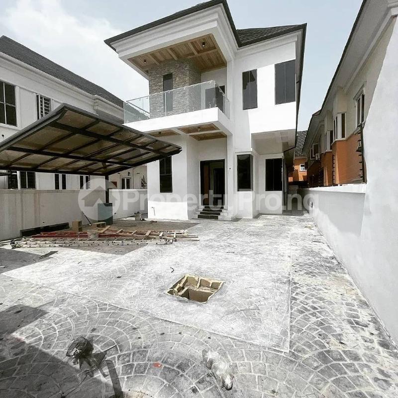 5 bedroom House for sale chevron Lekki Lagos
