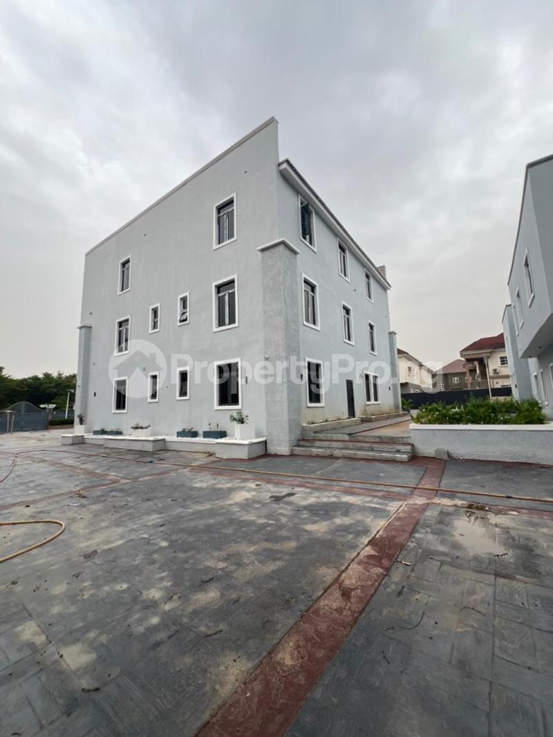 7 bedroom House for sale Jabi Abuja