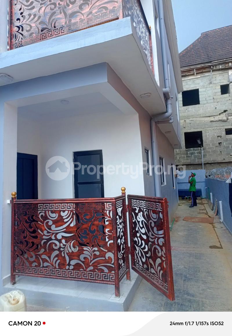 1 bedroom Flat / Apartment for rent Estate Owolabi junction Okota Lagos