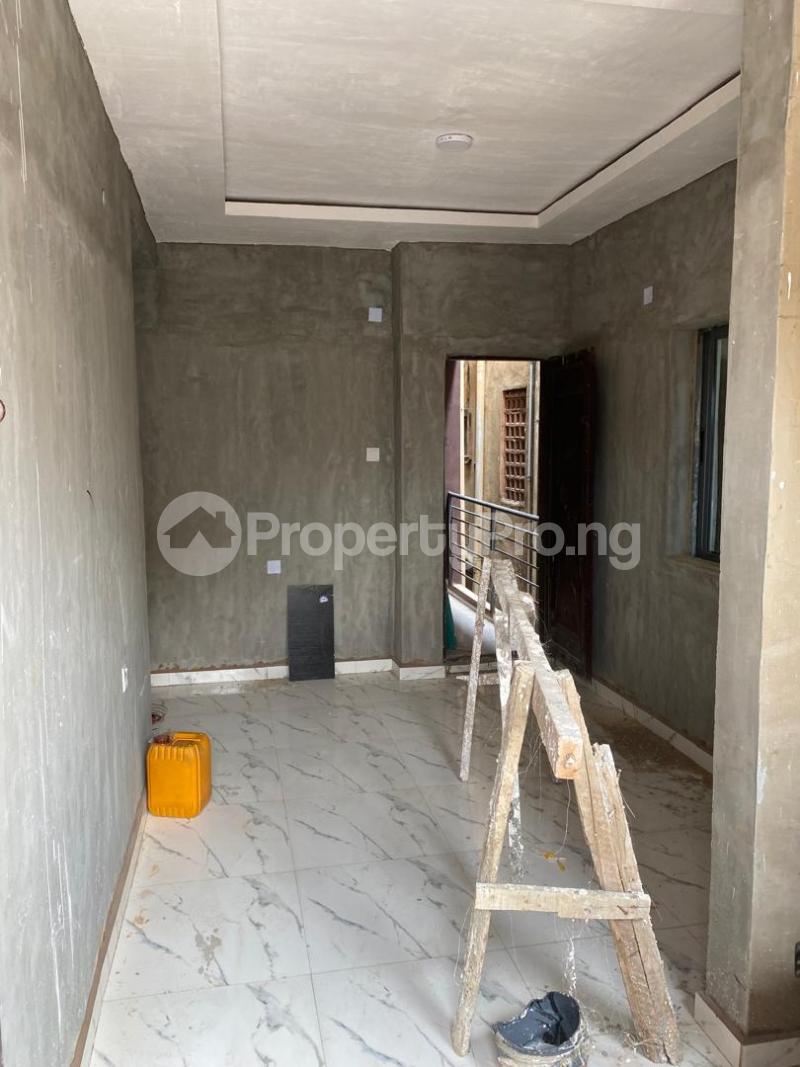 1 bedroom Flat / Apartment for rent Onipan Shomolu Lagos