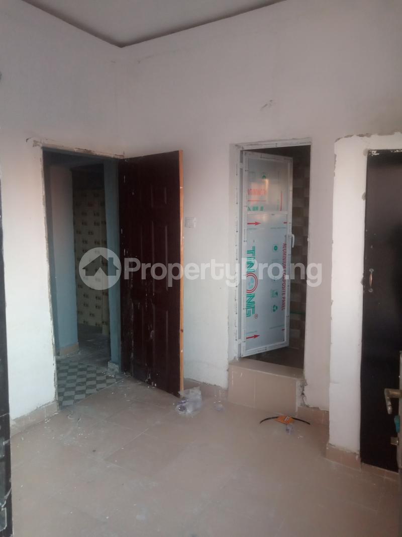 1 bedroom Flat / Apartment for rent Bajulaiye, Shomolu Lagos