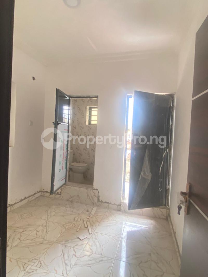 1 bedroom Flat / Apartment for rent Morocco, Shomolu Shomolu Lagos