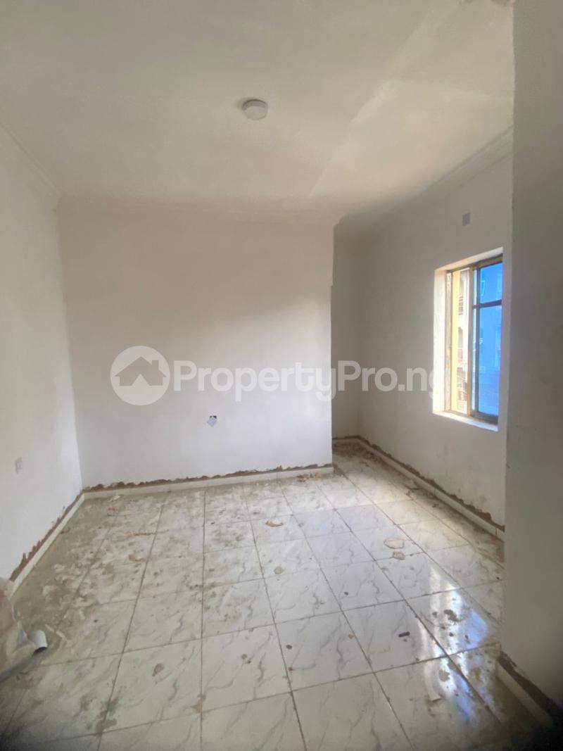 1 bedroom Flat / Apartment for rent Fadeyi Jibowu Yaba Lagos