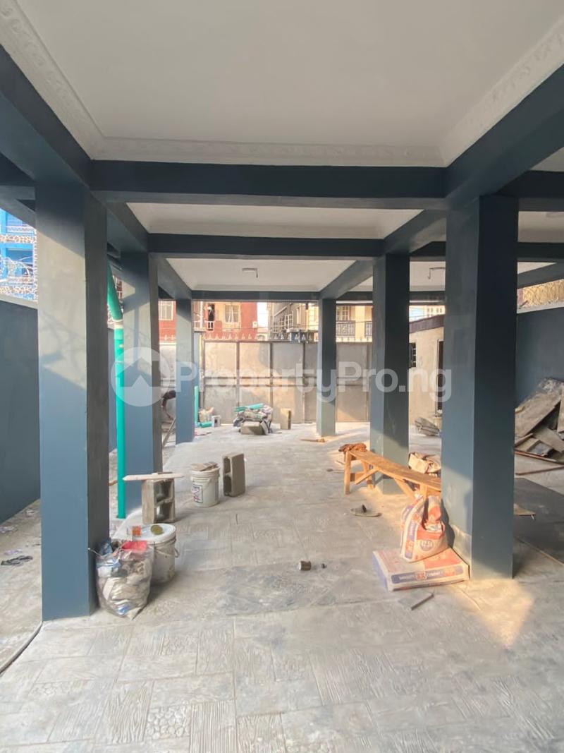 1 bedroom Flat / Apartment for rent Ebute Metta Adekunle Yaba Lagos - 10