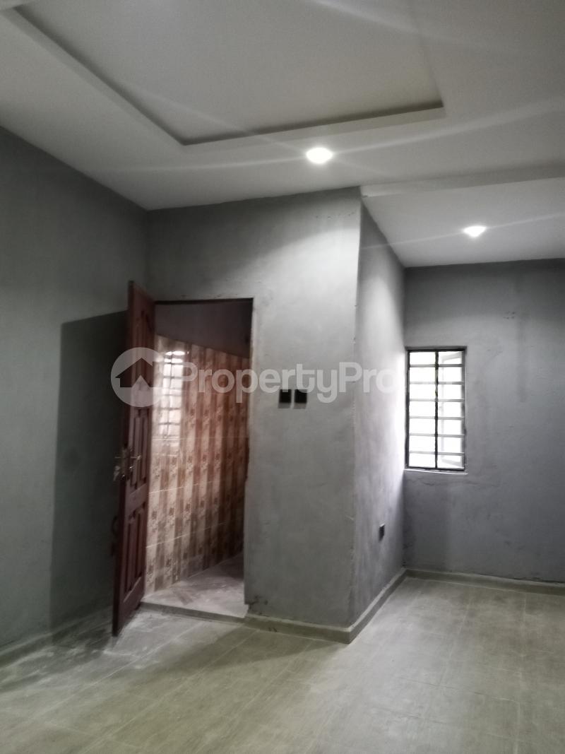 1 bedroom Flat / Apartment for rent Bucknor Isolo Lagos