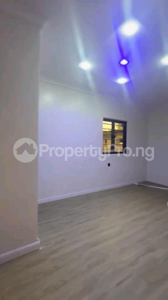 1 bedroom Flat / Apartment for rent Off Pedro Road, Shomolu, Lagos Shomolu Shomolu Lagos