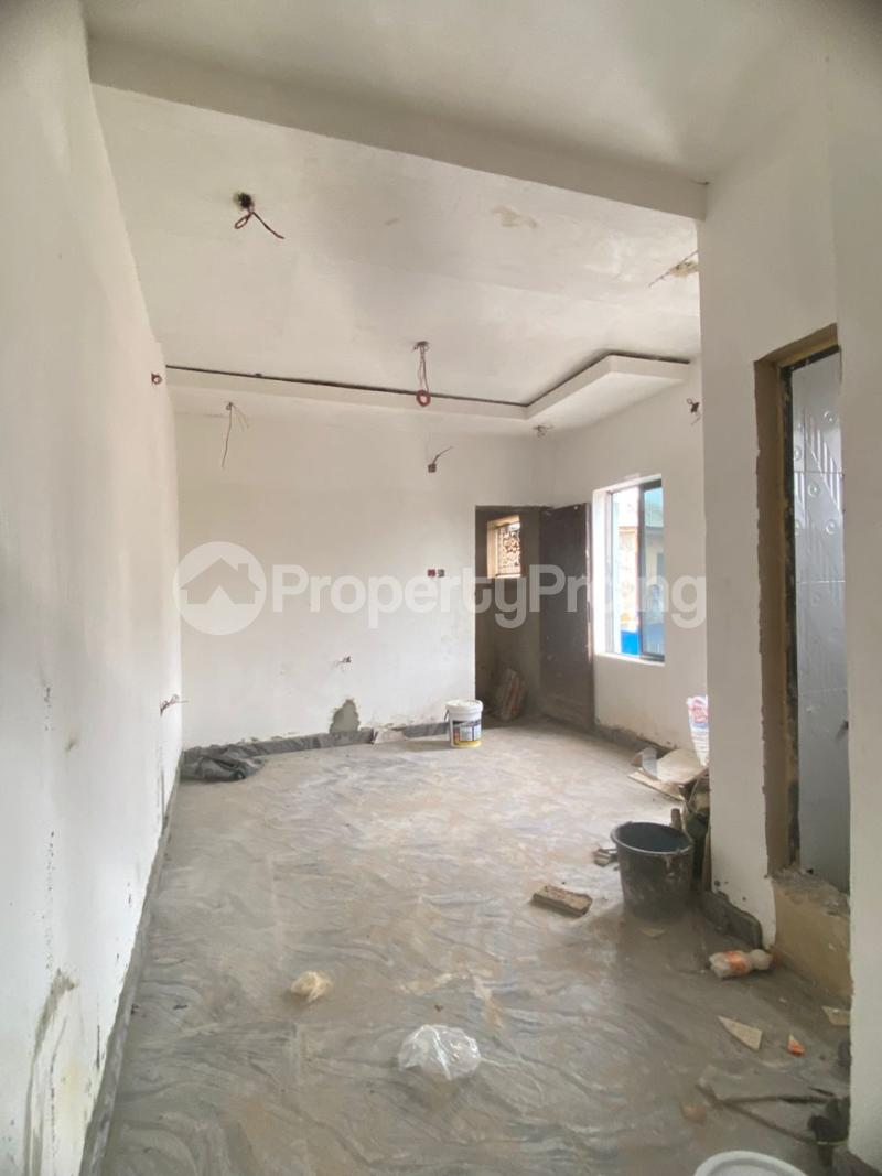 1 bedroom Flat / Apartment for rent Onipan Shomolu Lagos