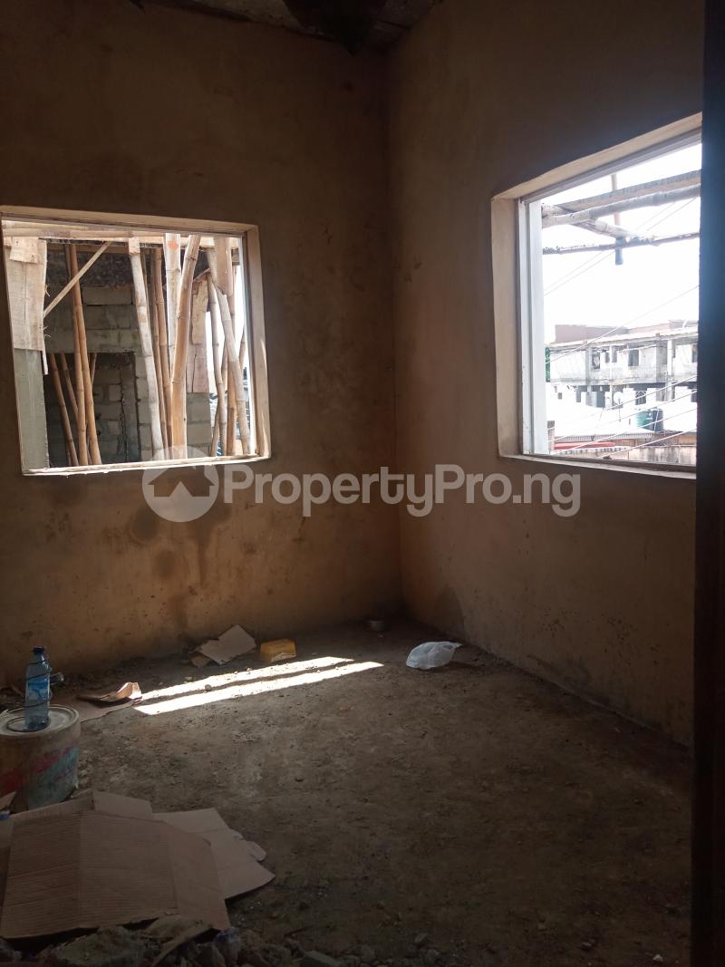 1 bedroom Flat / Apartment for rent Onike Onike Yaba Lagos - 0