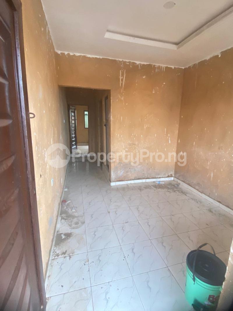 1 bedroom Flat / Apartment for rent Somolu Shomolu Shomolu Lagos