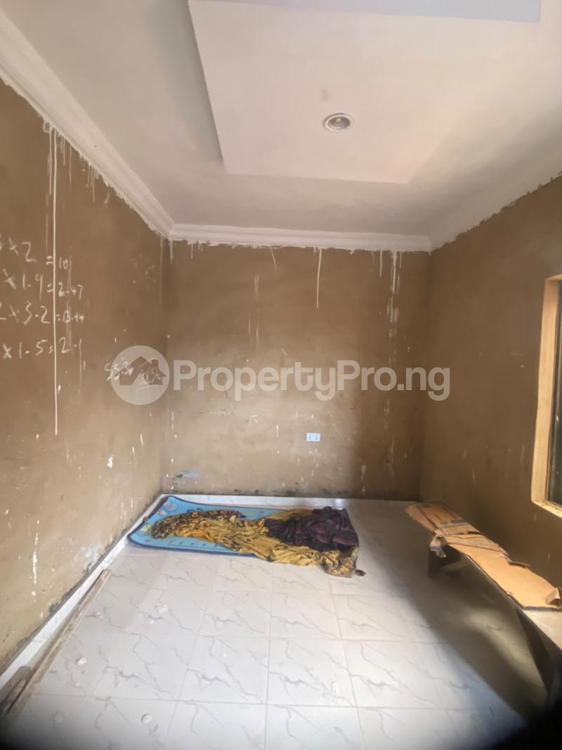 1 bedroom Flat / Apartment for rent Onipan Palmgrove Shomolu Lagos