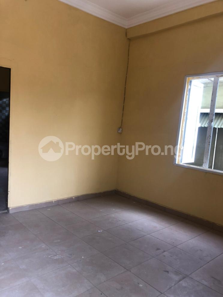 1 bedroom Flat / Apartment for rent Adekunle Yaba Lagos