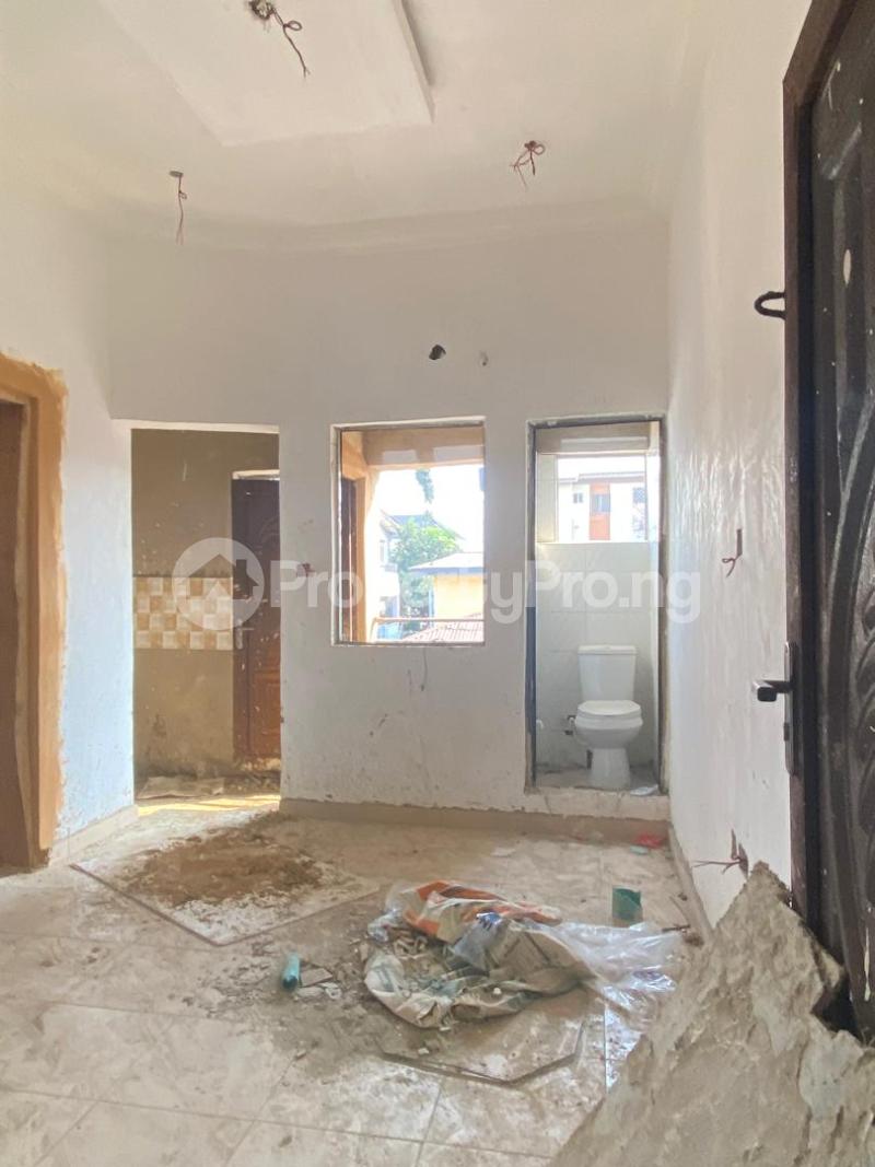 1 bedroom Flat / Apartment for rent Fola Agoro Yaba Lagos