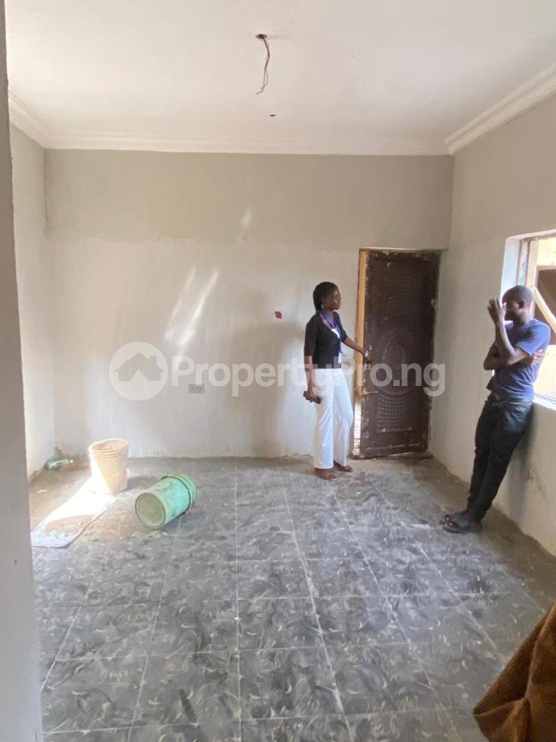 1 bedroom Flat / Apartment for rent Bajulaiye Shomolu Lagos