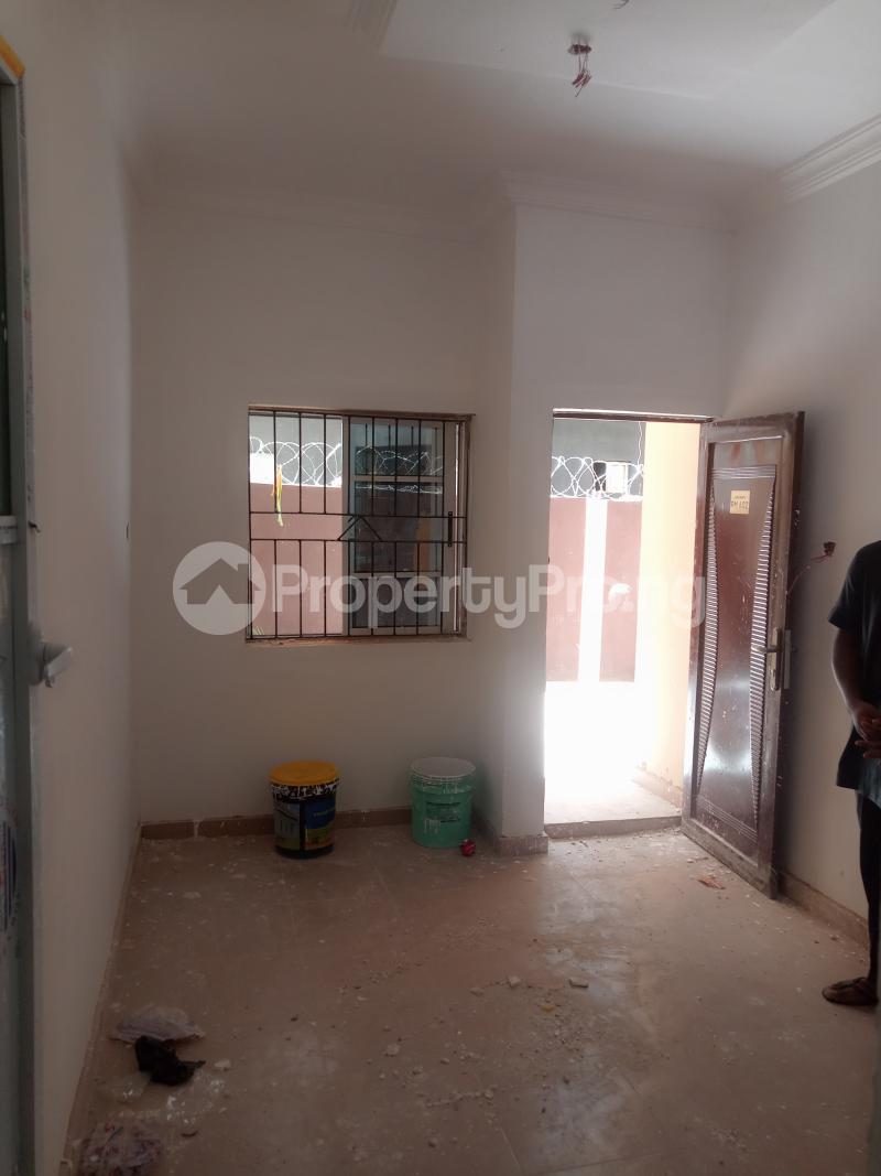 1 bedroom Flat / Apartment for rent Morocco Abule-Ijesha Yaba Lagos - 7