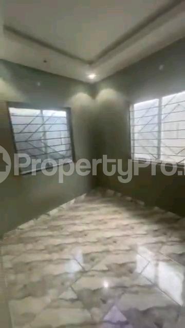 1 bedroom Flat / Apartment for rent Off Market Street, Shomolu, Lagos Shomolu Shomolu Lagos