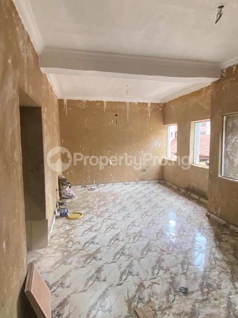 1 bedroom Flat / Apartment for rent Ebute Metta Adekunle Yaba Lagos