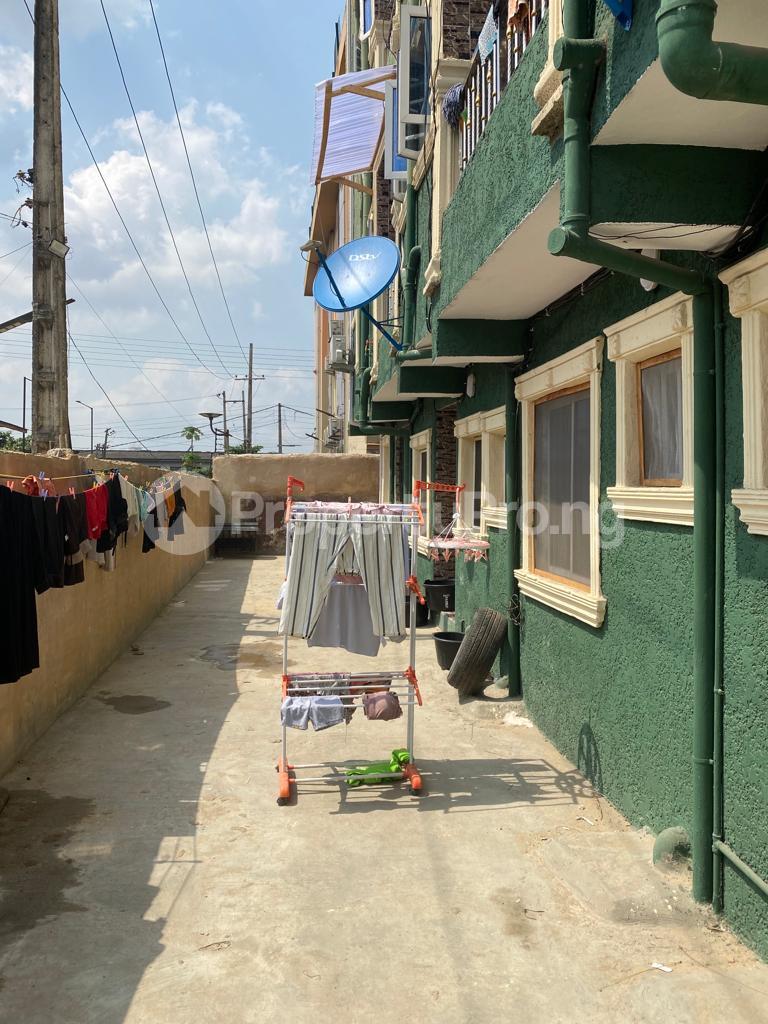 1 bedroom Flat / Apartment for rent Alagomeji Adekunle Yaba Lagos