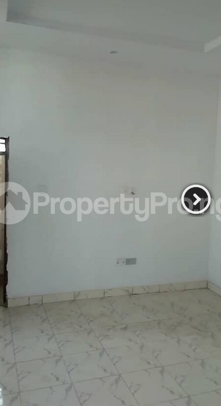 Flat / Apartment for rent Mobil Road, Ajah Lagos